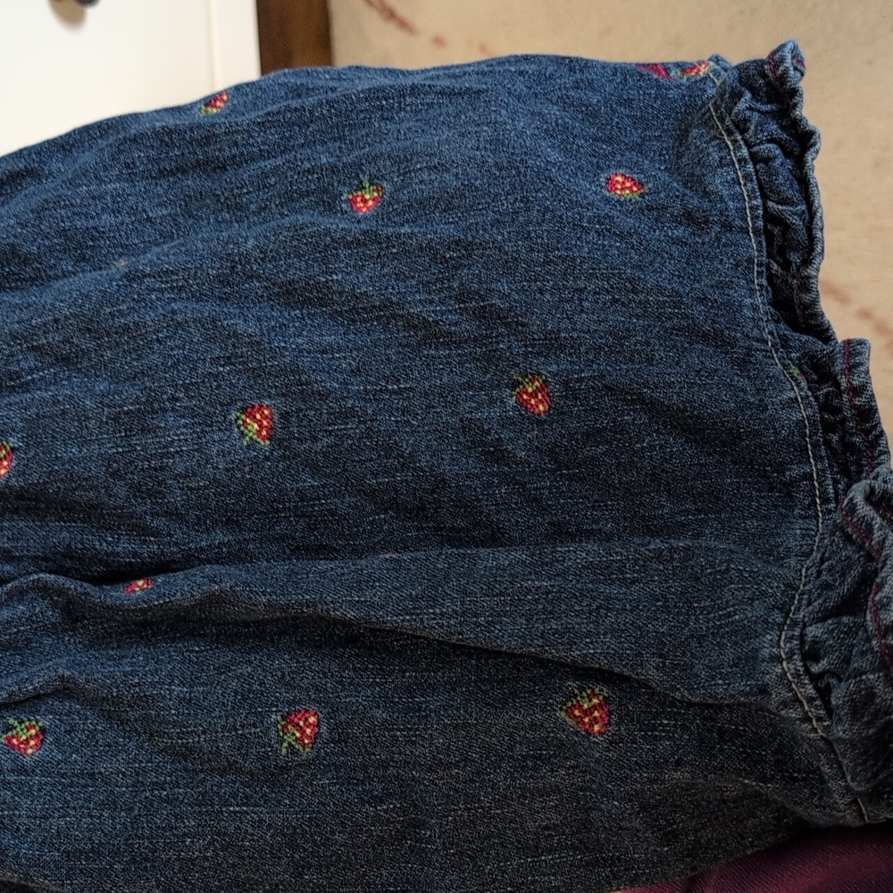 Y2k Strawberry OshKosh B'gosh Dress, Denim 18m - Picture 7 of 7